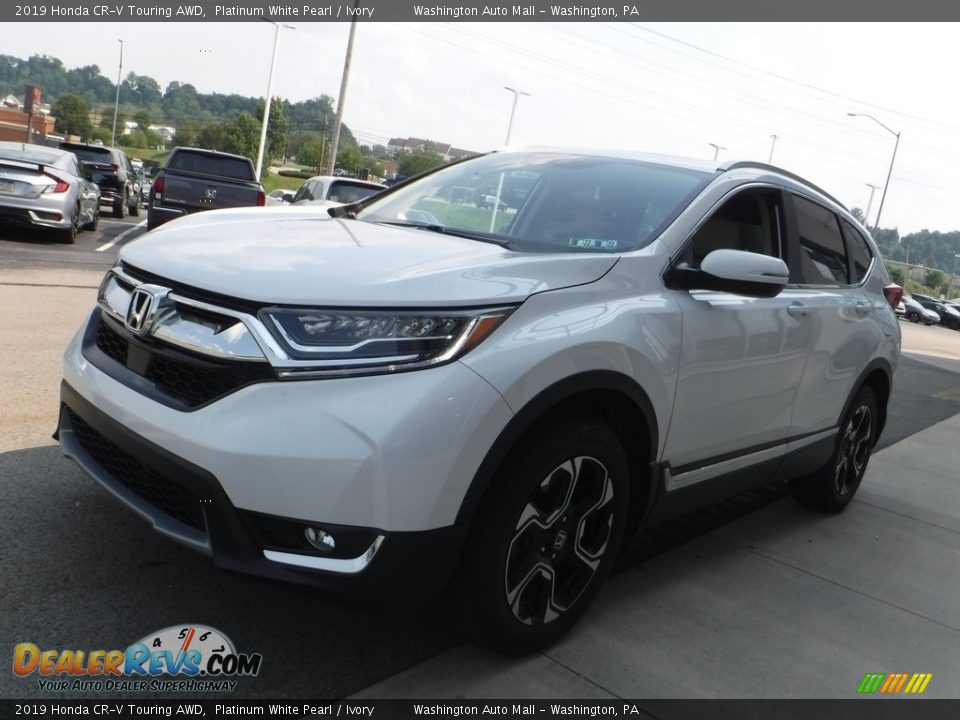 2019 Honda CR-V Touring AWD Platinum White Pearl / Ivory Photo #6