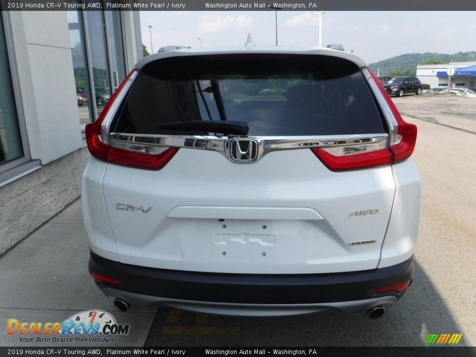 2019 Honda CR-V Touring AWD Platinum White Pearl / Ivory Photo #8
