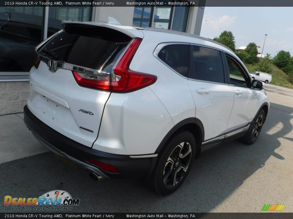 2019 Honda CR-V Touring AWD Platinum White Pearl / Ivory Photo #9