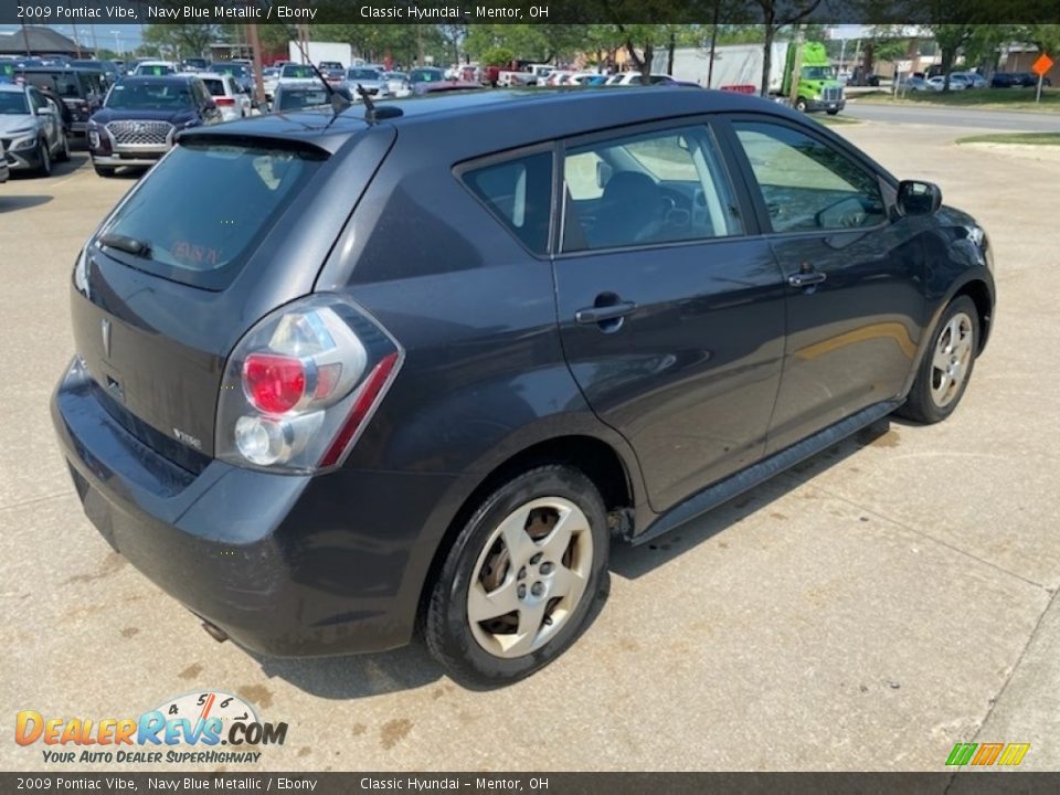 2009 Pontiac Vibe Navy Blue Metallic / Ebony Photo #2