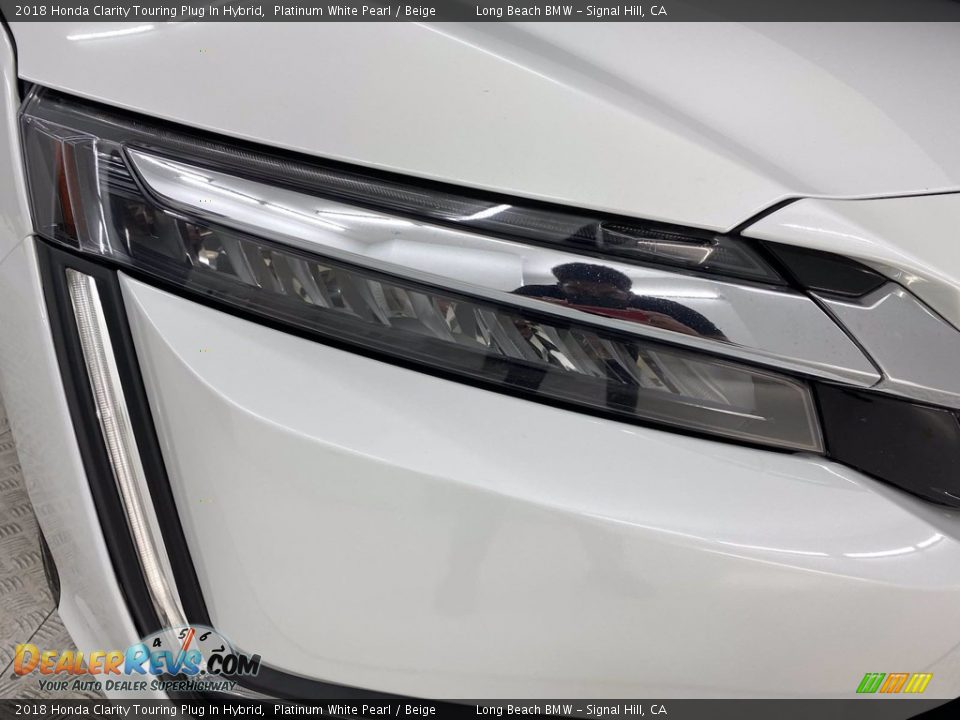 2018 Honda Clarity Touring Plug In Hybrid Platinum White Pearl / Beige Photo #7