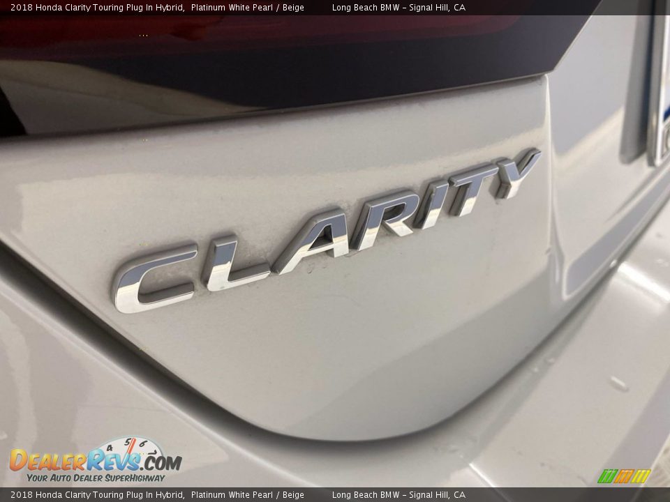 2018 Honda Clarity Touring Plug In Hybrid Platinum White Pearl / Beige Photo #11
