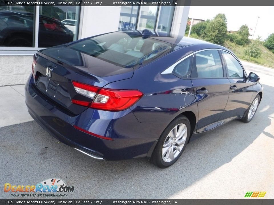 2019 Honda Accord LX Sedan Obsidian Blue Pearl / Gray Photo #8