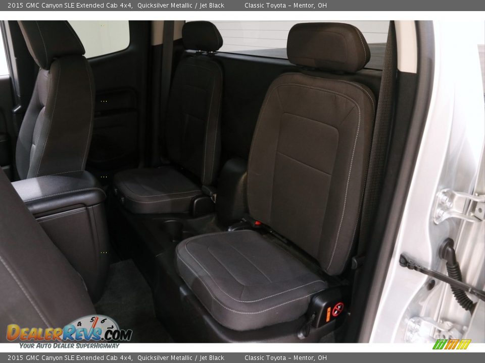 Rear Seat of 2015 GMC Canyon SLE Extended Cab 4x4 Photo #16