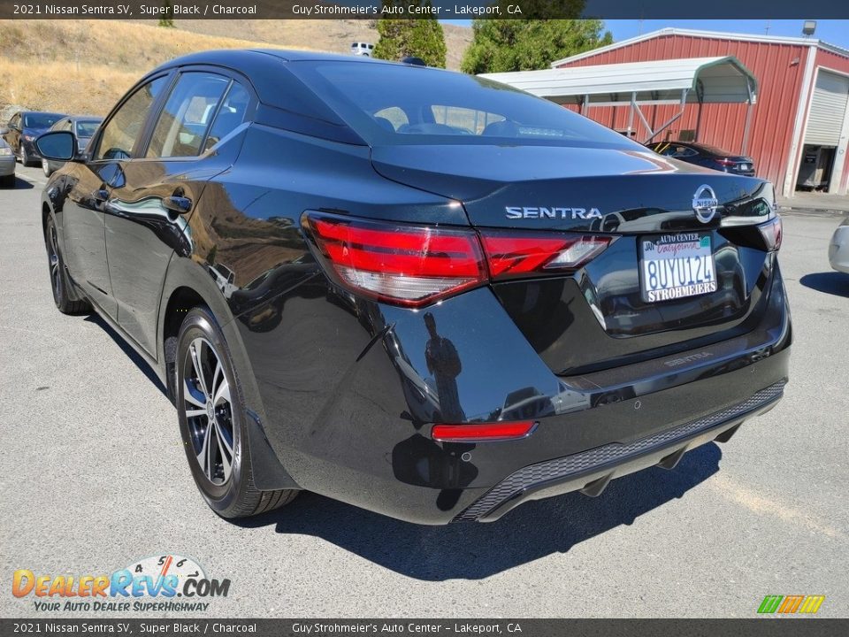 2021 Nissan Sentra SV Super Black / Charcoal Photo #4