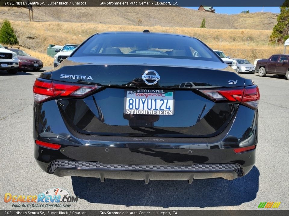 2021 Nissan Sentra SV Super Black / Charcoal Photo #5