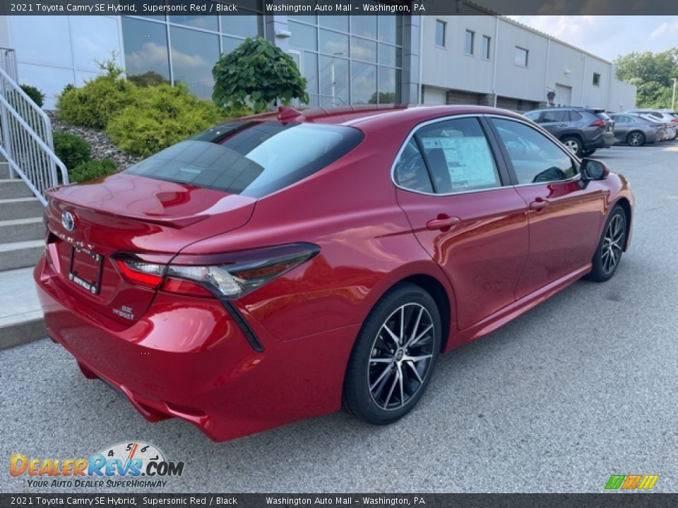 2021 Toyota Camry SE Hybrid Supersonic Red / Black Photo #8