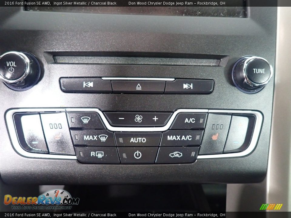 2016 Ford Fusion SE AWD Ingot Silver Metallic / Charcoal Black Photo #27