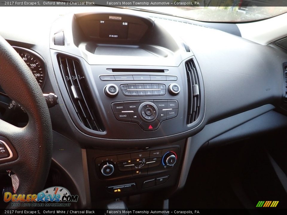 2017 Ford Escape S Oxford White / Charcoal Black Photo #26