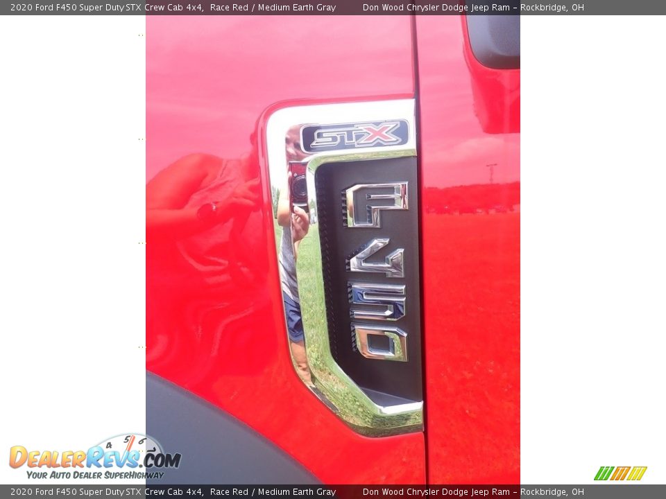 2020 Ford F450 Super Duty STX Crew Cab 4x4 Race Red / Medium Earth Gray Photo #12
