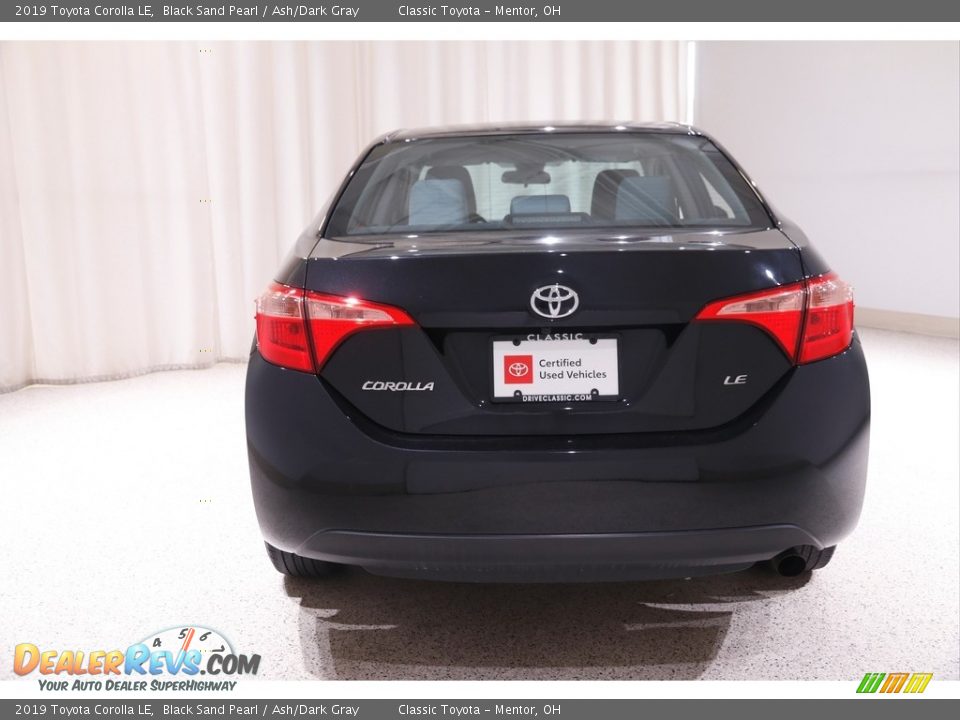 2019 Toyota Corolla LE Black Sand Pearl / Ash/Dark Gray Photo #16