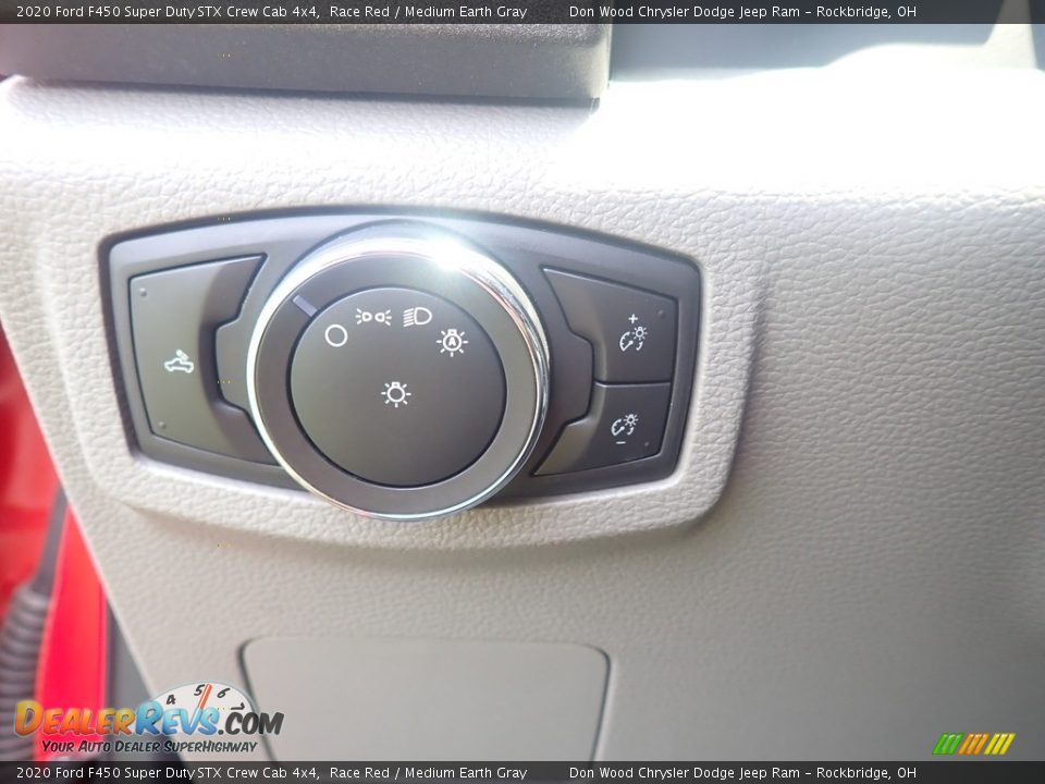 2020 Ford F450 Super Duty STX Crew Cab 4x4 Race Red / Medium Earth Gray Photo #27