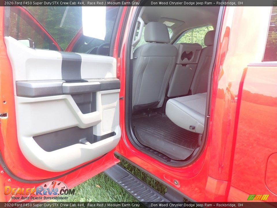 2020 Ford F450 Super Duty STX Crew Cab 4x4 Race Red / Medium Earth Gray Photo #35