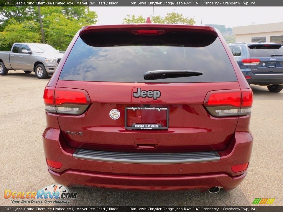2021 Jeep Grand Cherokee Limited 4x4 Velvet Red Pearl / Black Photo #6