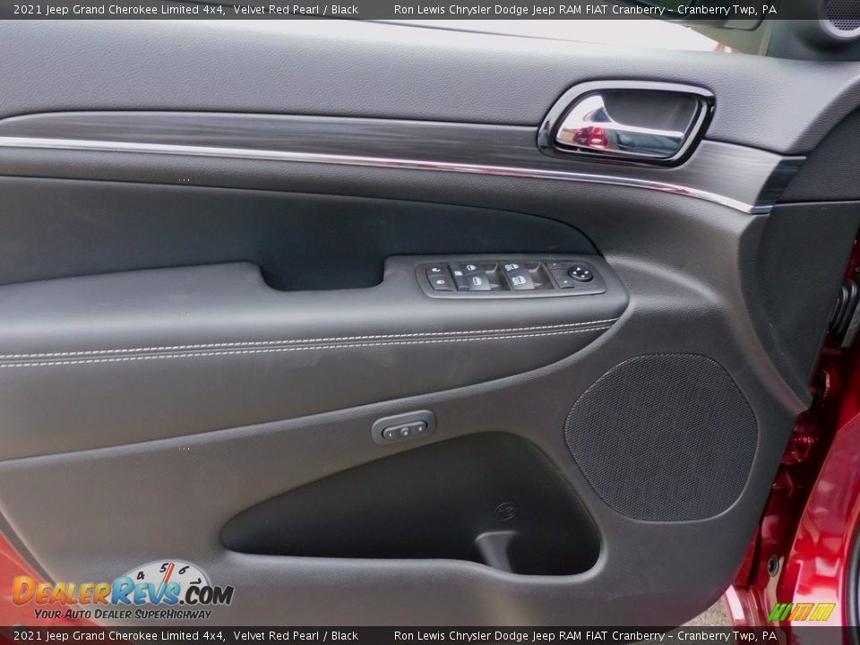 Door Panel of 2021 Jeep Grand Cherokee Limited 4x4 Photo #14