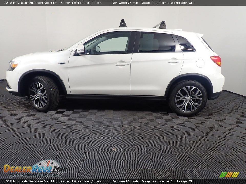 2018 Mitsubishi Outlander Sport ES Diamond White Pearl / Black Photo #6