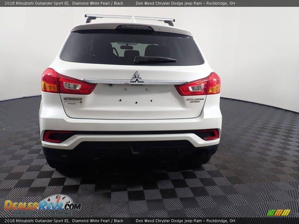 2018 Mitsubishi Outlander Sport ES Diamond White Pearl / Black Photo #8