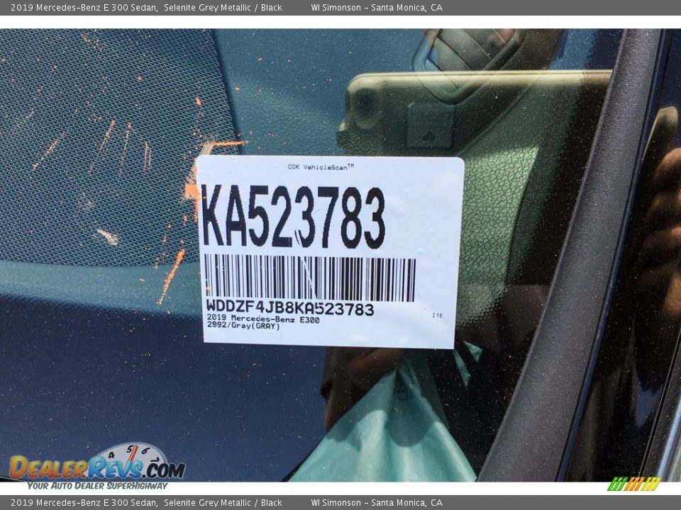 2019 Mercedes-Benz E 300 Sedan Selenite Grey Metallic / Black Photo #11