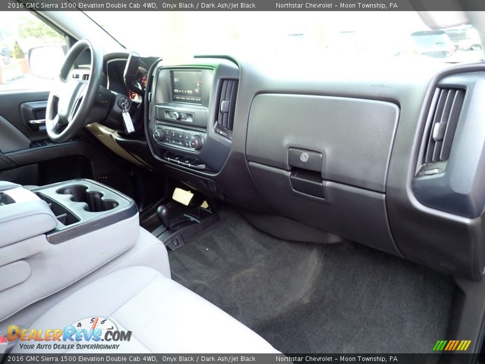 Dashboard of 2016 GMC Sierra 1500 Elevation Double Cab 4WD Photo #15