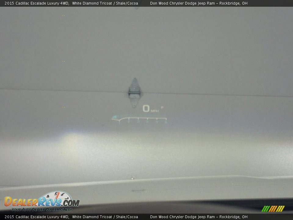 2015 Cadillac Escalade Luxury 4WD White Diamond Tricoat / Shale/Cocoa Photo #6