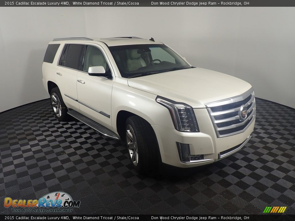2015 Cadillac Escalade Luxury 4WD White Diamond Tricoat / Shale/Cocoa Photo #7