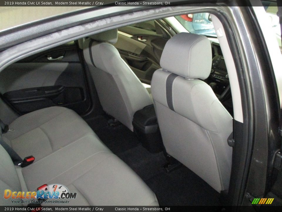 2019 Honda Civic LX Sedan Modern Steel Metallic / Gray Photo #18