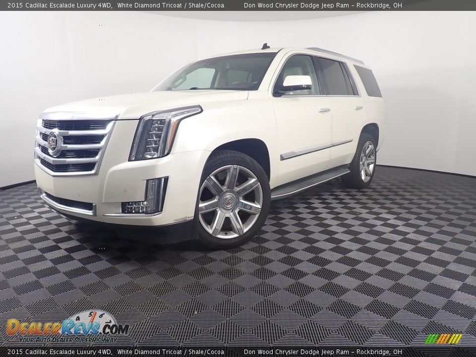 2015 Cadillac Escalade Luxury 4WD White Diamond Tricoat / Shale/Cocoa Photo #9
