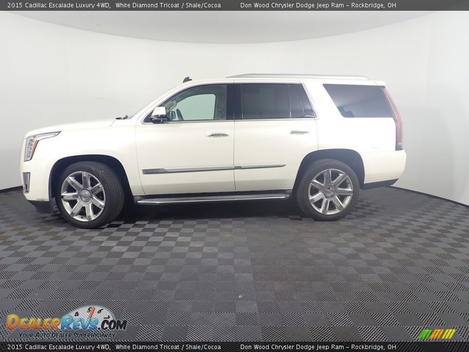 2015 Cadillac Escalade Luxury 4WD White Diamond Tricoat / Shale/Cocoa Photo #11