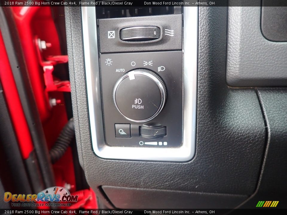 2018 Ram 2500 Big Horn Crew Cab 4x4 Flame Red / Black/Diesel Gray Photo #32