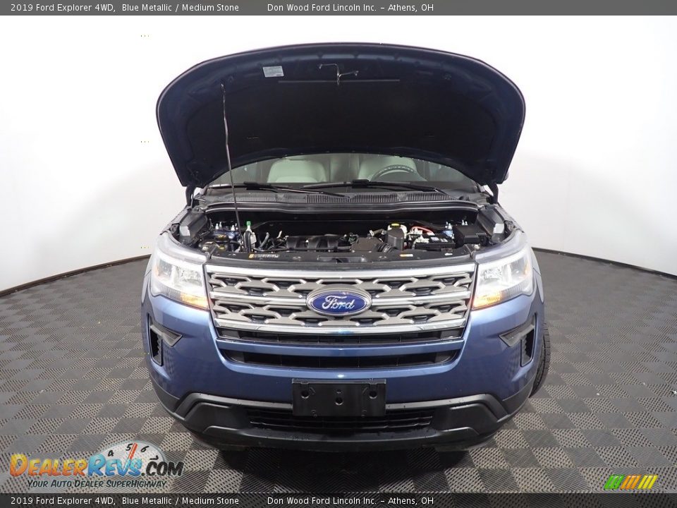 2019 Ford Explorer 4WD Blue Metallic / Medium Stone Photo #6