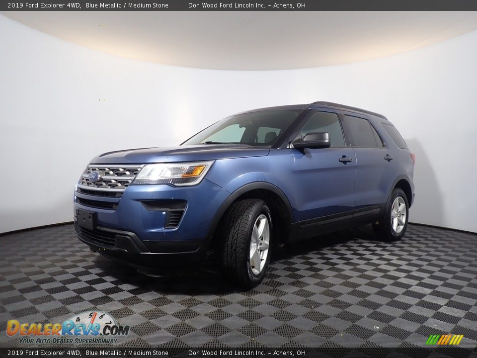 2019 Ford Explorer 4WD Blue Metallic / Medium Stone Photo #8