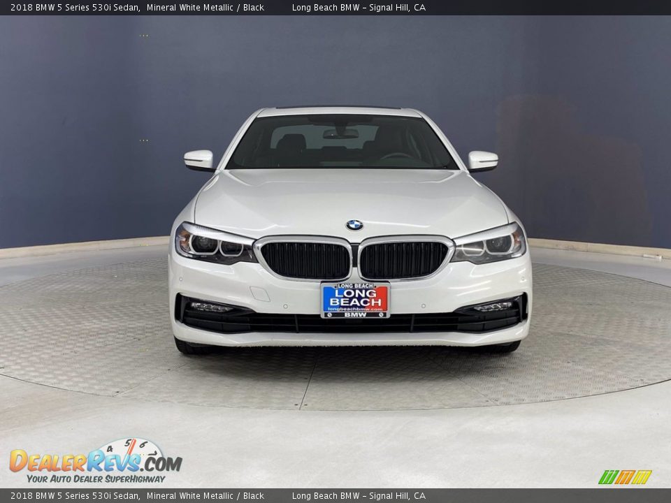 2018 BMW 5 Series 530i Sedan Mineral White Metallic / Black Photo #2