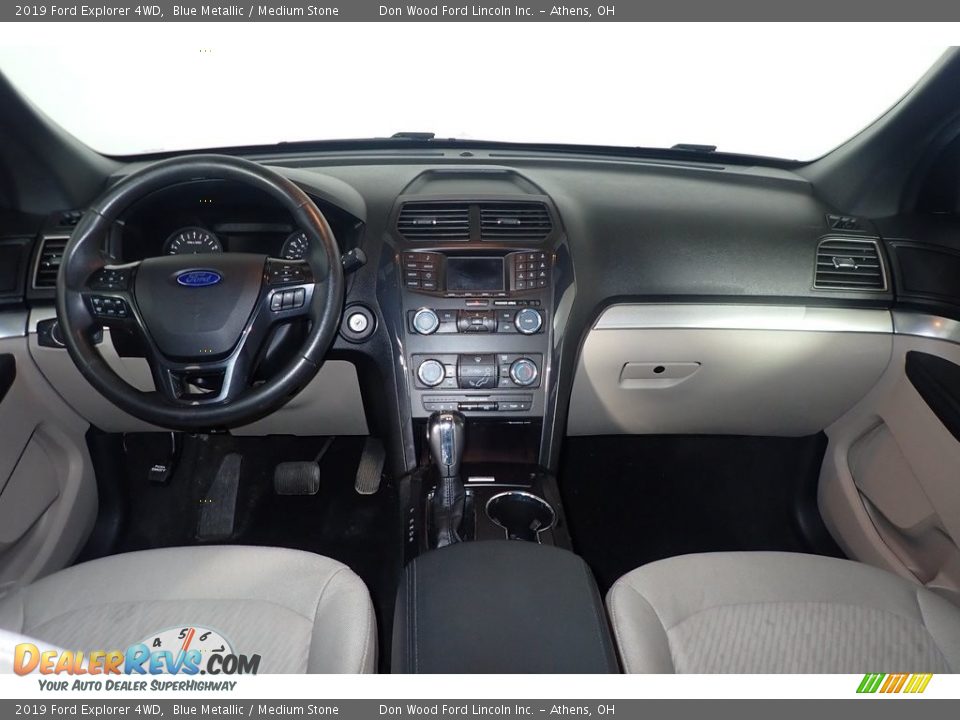 2019 Ford Explorer 4WD Blue Metallic / Medium Stone Photo #24