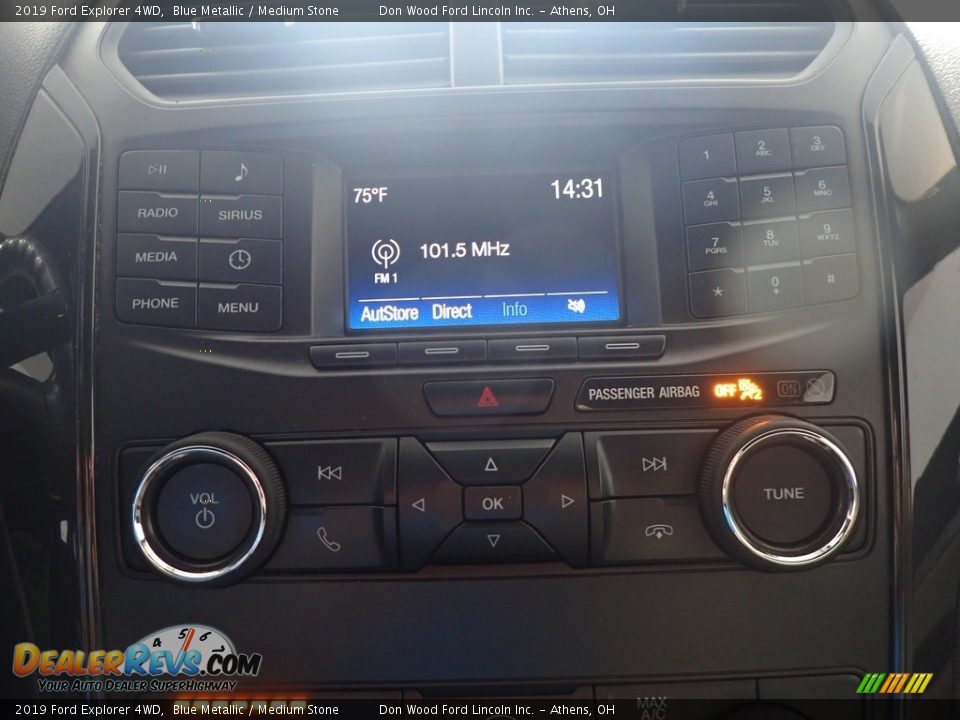 2019 Ford Explorer 4WD Blue Metallic / Medium Stone Photo #26