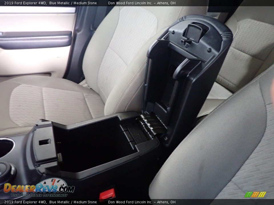 2019 Ford Explorer 4WD Blue Metallic / Medium Stone Photo #33