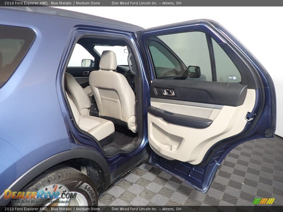 2019 Ford Explorer 4WD Blue Metallic / Medium Stone Photo #36