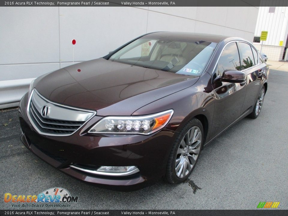 Front 3/4 View of 2016 Acura RLX Technology Photo #9