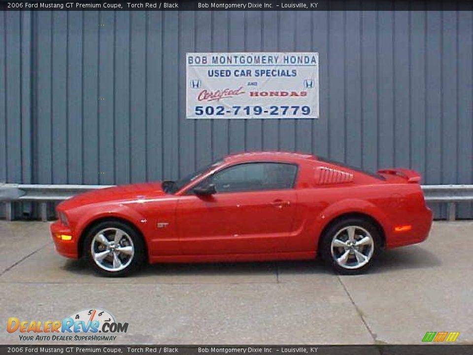 2006 Ford Mustang GT Premium Coupe Torch Red / Black Photo #1