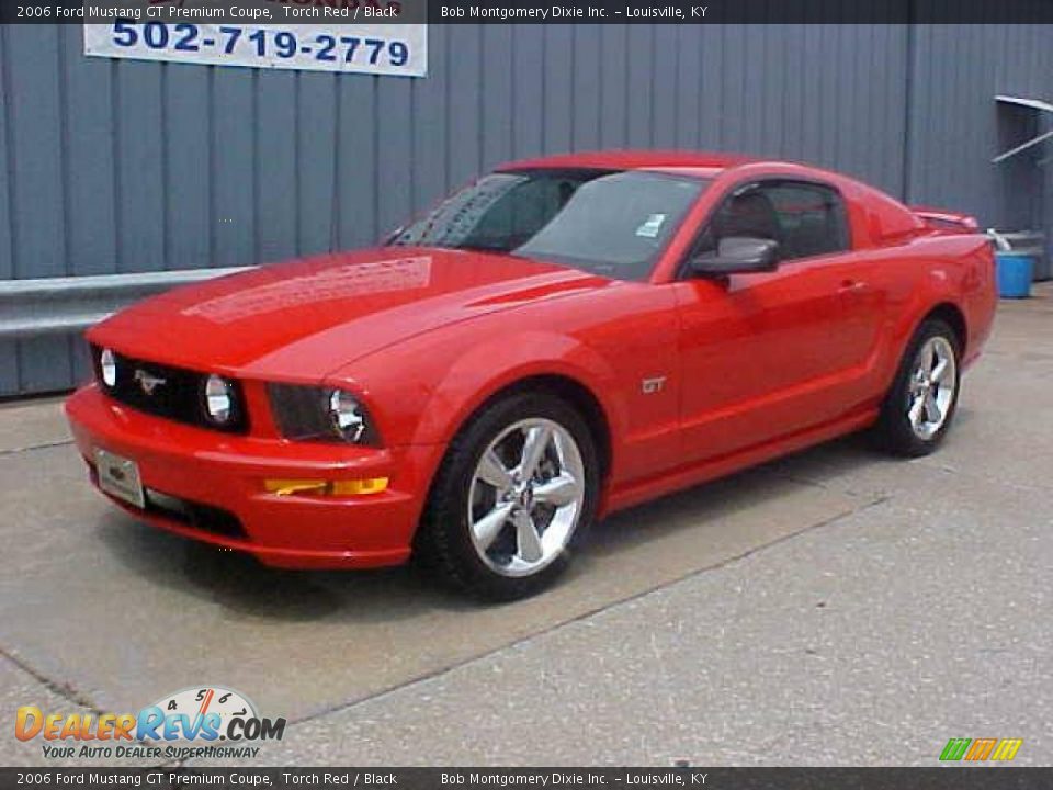 2006 Ford Mustang GT Premium Coupe Torch Red / Black Photo #2