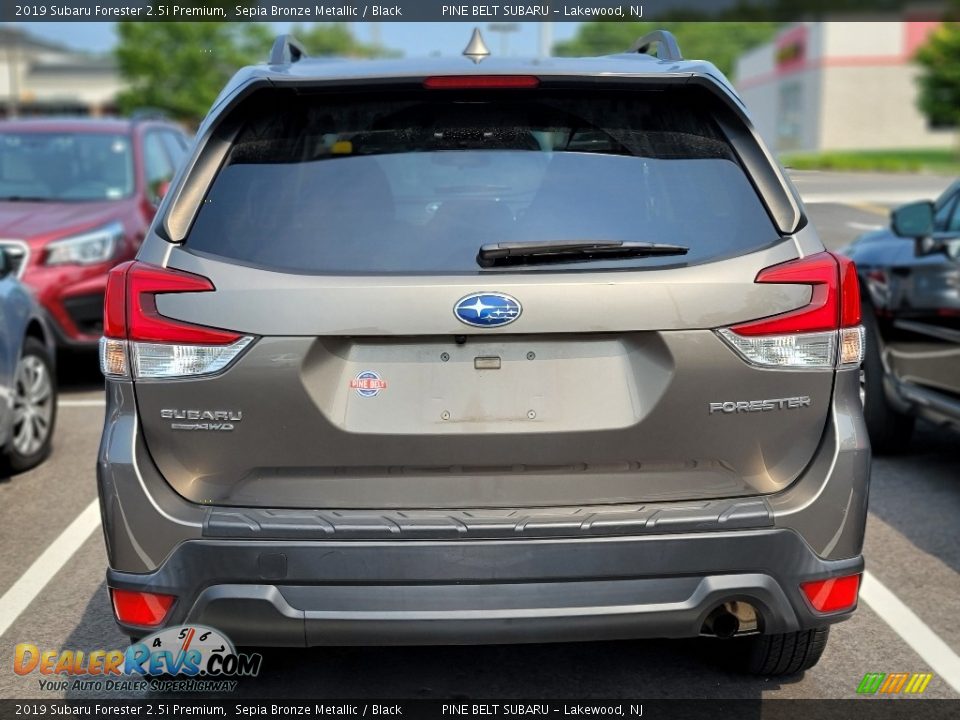 2019 Subaru Forester 2.5i Premium Sepia Bronze Metallic / Black Photo #4