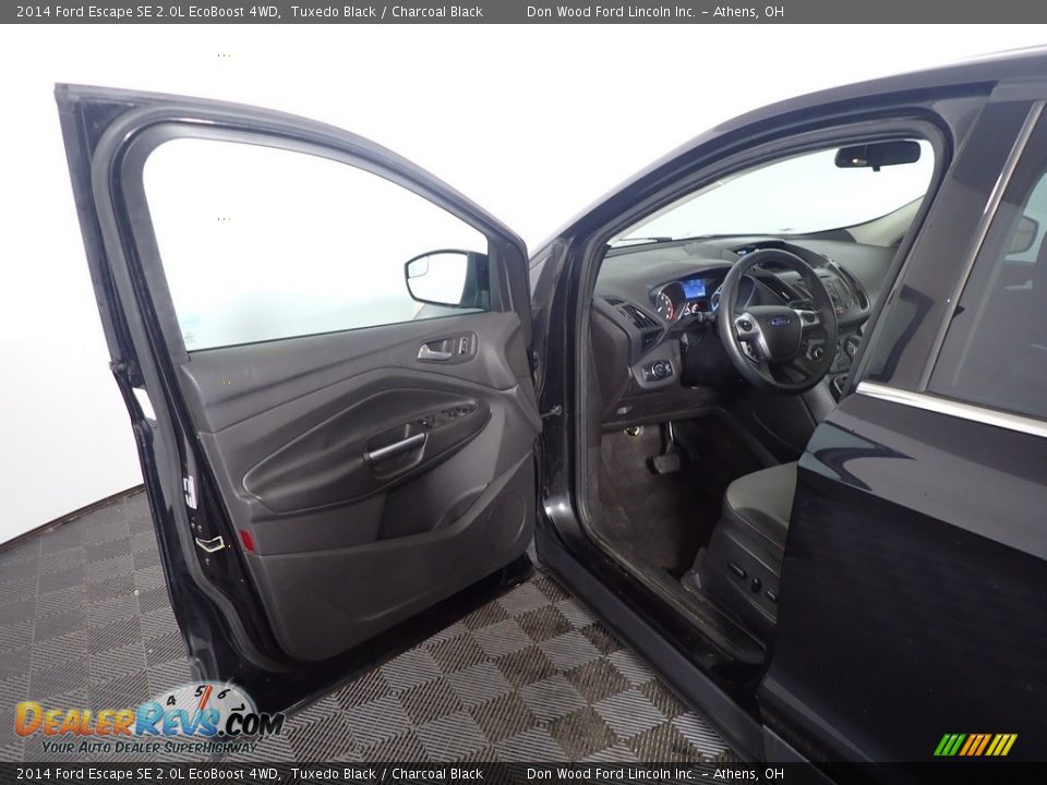 2014 Ford Escape SE 2.0L EcoBoost 4WD Tuxedo Black / Charcoal Black Photo #20