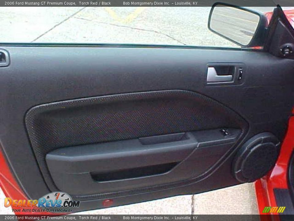 2006 Ford Mustang GT Premium Coupe Torch Red / Black Photo #5