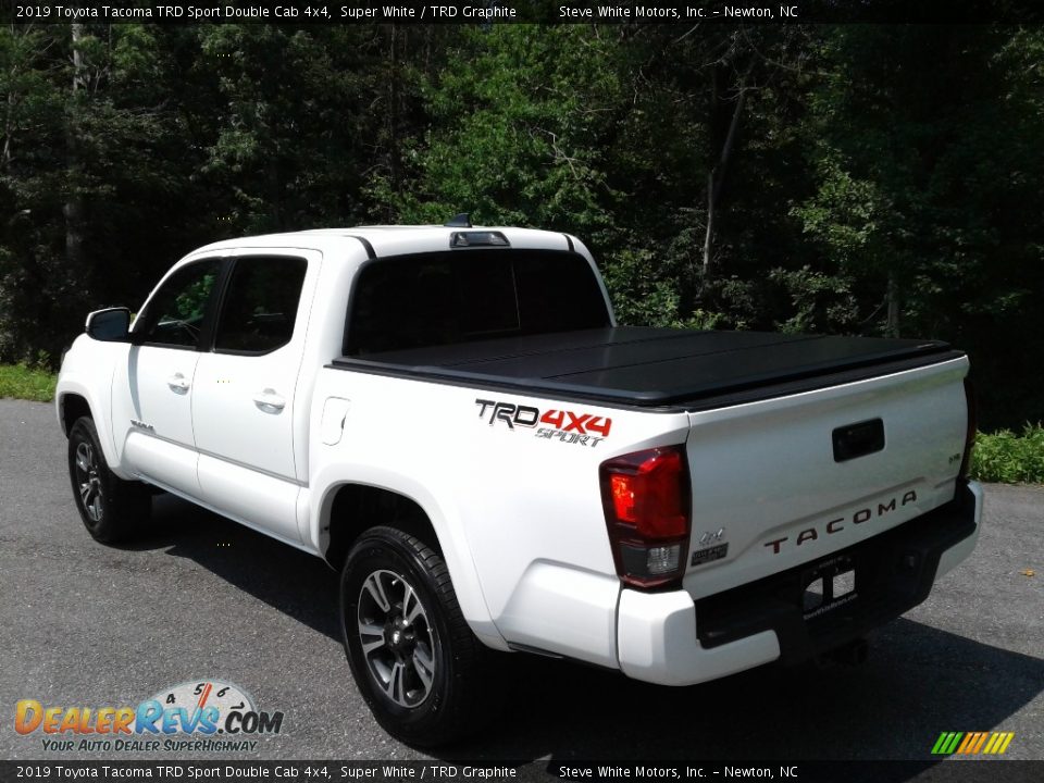 2019 Toyota Tacoma TRD Sport Double Cab 4x4 Super White / TRD Graphite Photo #10