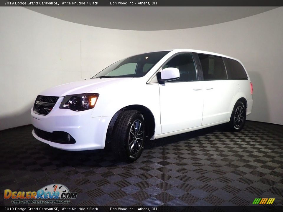 2019 Dodge Grand Caravan SE White Knuckle / Black Photo #9