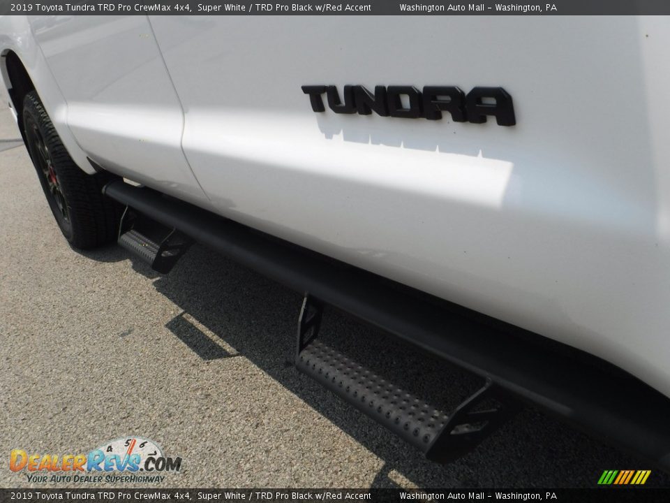 2019 Toyota Tundra TRD Pro CrewMax 4x4 Super White / TRD Pro Black w/Red Accent Photo #12