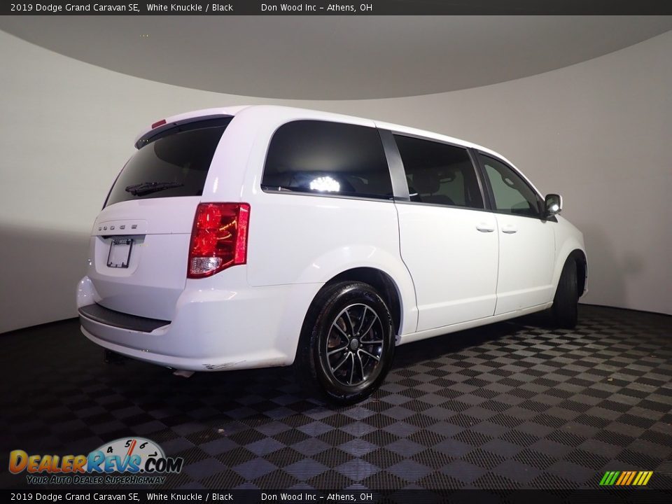 2019 Dodge Grand Caravan SE White Knuckle / Black Photo #17