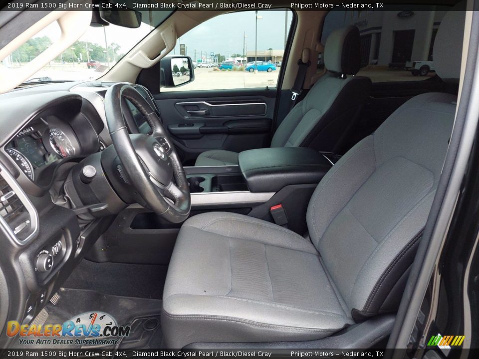 2019 Ram 1500 Big Horn Crew Cab 4x4 Diamond Black Crystal Pearl / Black/Diesel Gray Photo #10