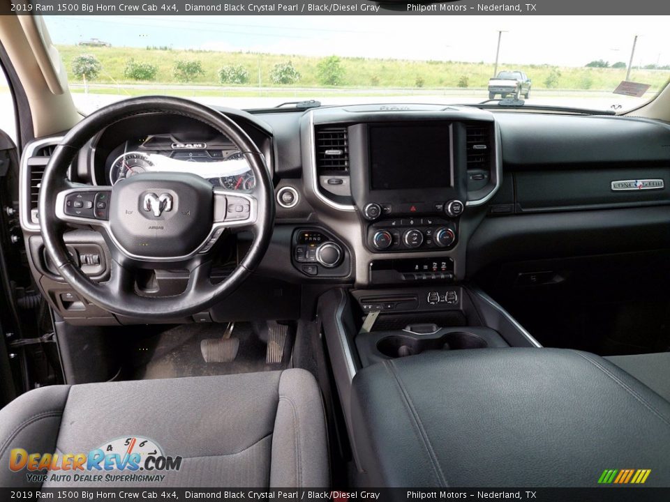 2019 Ram 1500 Big Horn Crew Cab 4x4 Diamond Black Crystal Pearl / Black/Diesel Gray Photo #11