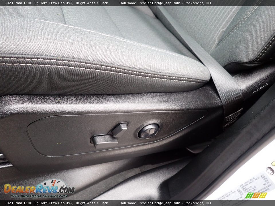 2021 Ram 1500 Big Horn Crew Cab 4x4 Bright White / Black Photo #20