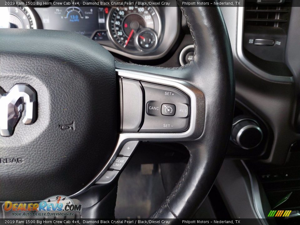 2019 Ram 1500 Big Horn Crew Cab 4x4 Diamond Black Crystal Pearl / Black/Diesel Gray Photo #17